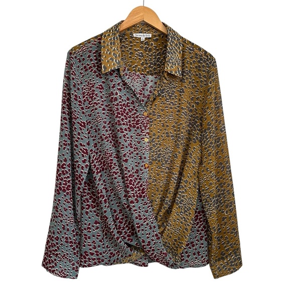 see and be seen Tops - See And Be Seen Womens Animal Print Long Sleeve Top Sz Large Popover Long Sleeve